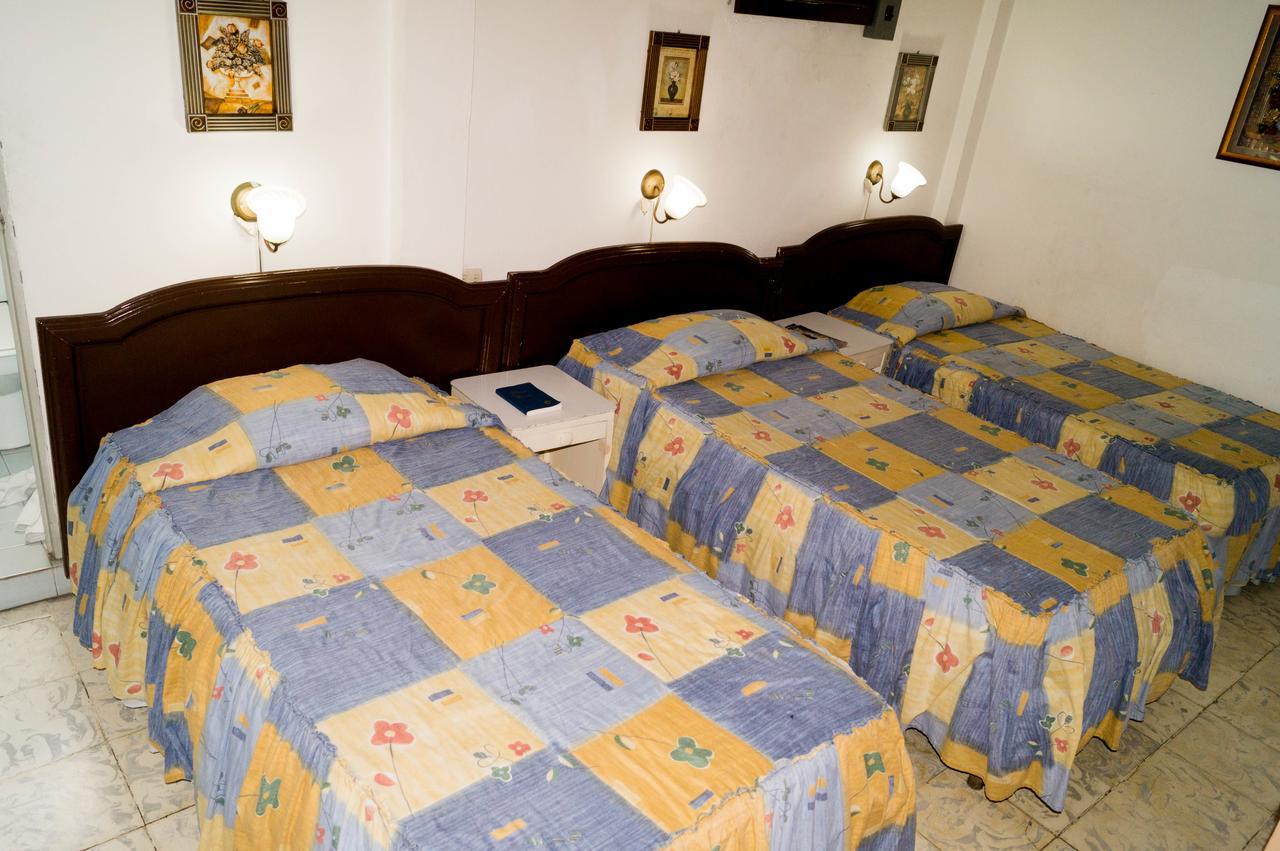 Hotel Grecia Real Сан-Сальвадор Экстерьер фото