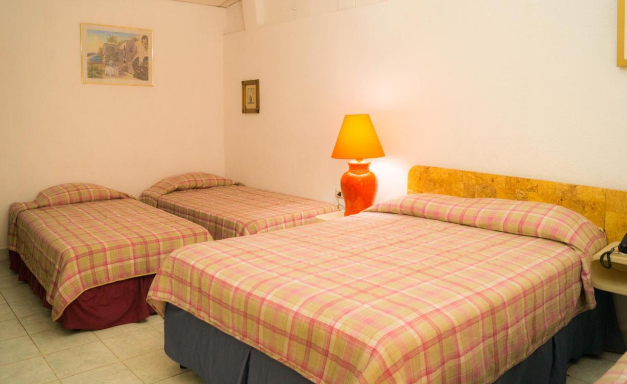 Hotel Grecia Real Сан-Сальвадор Экстерьер фото